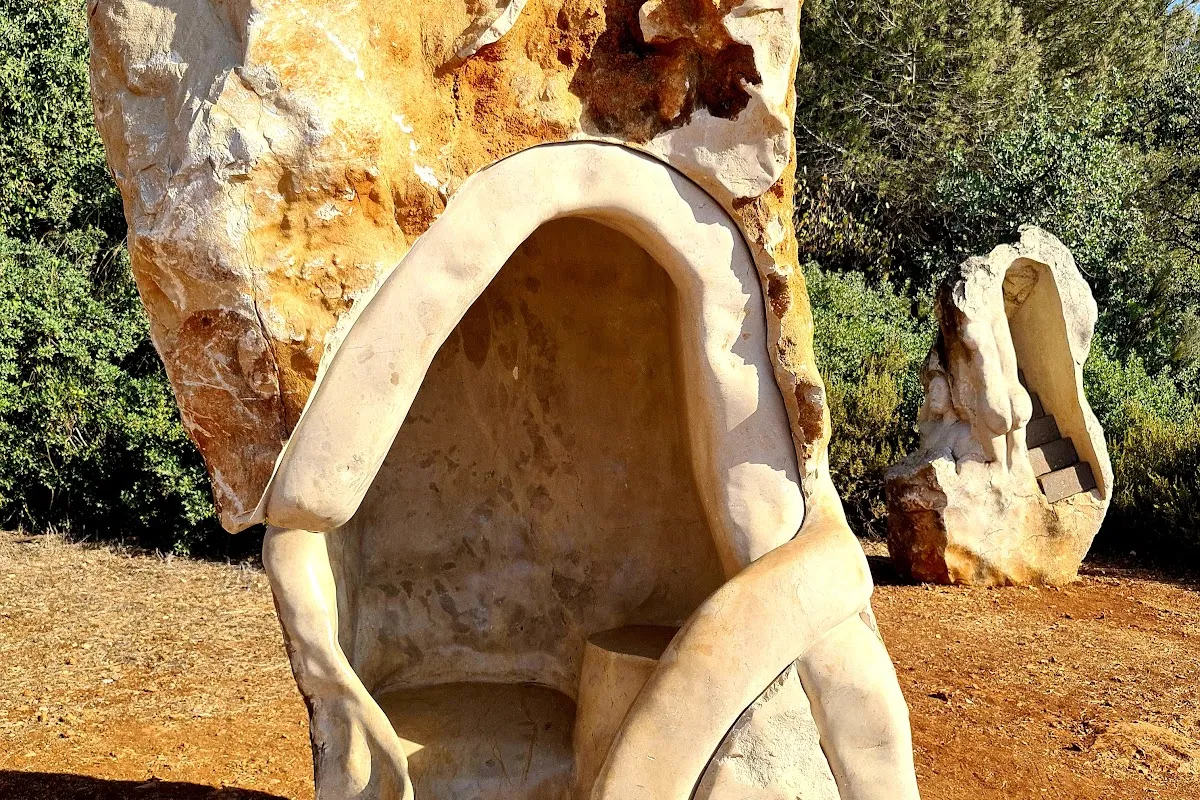 גן הפסלים photo 1
