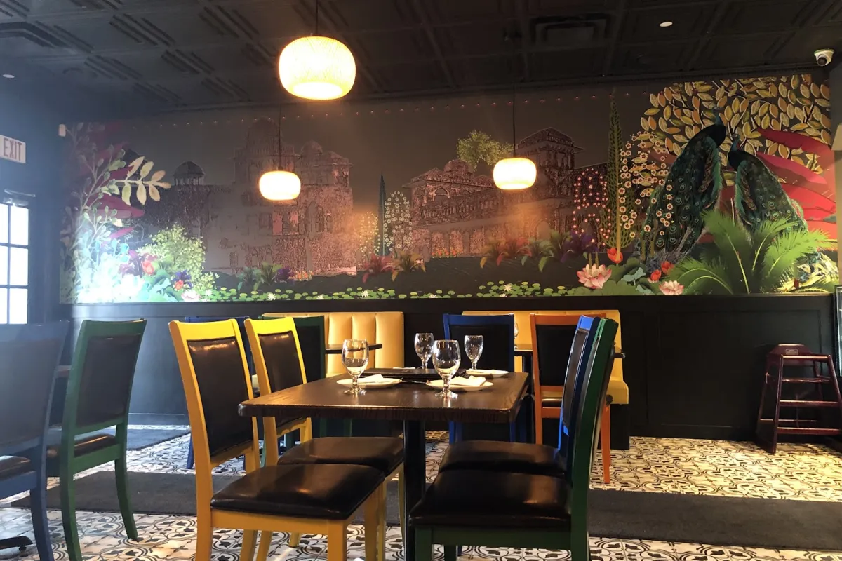 Guru india restaurant photo 1
