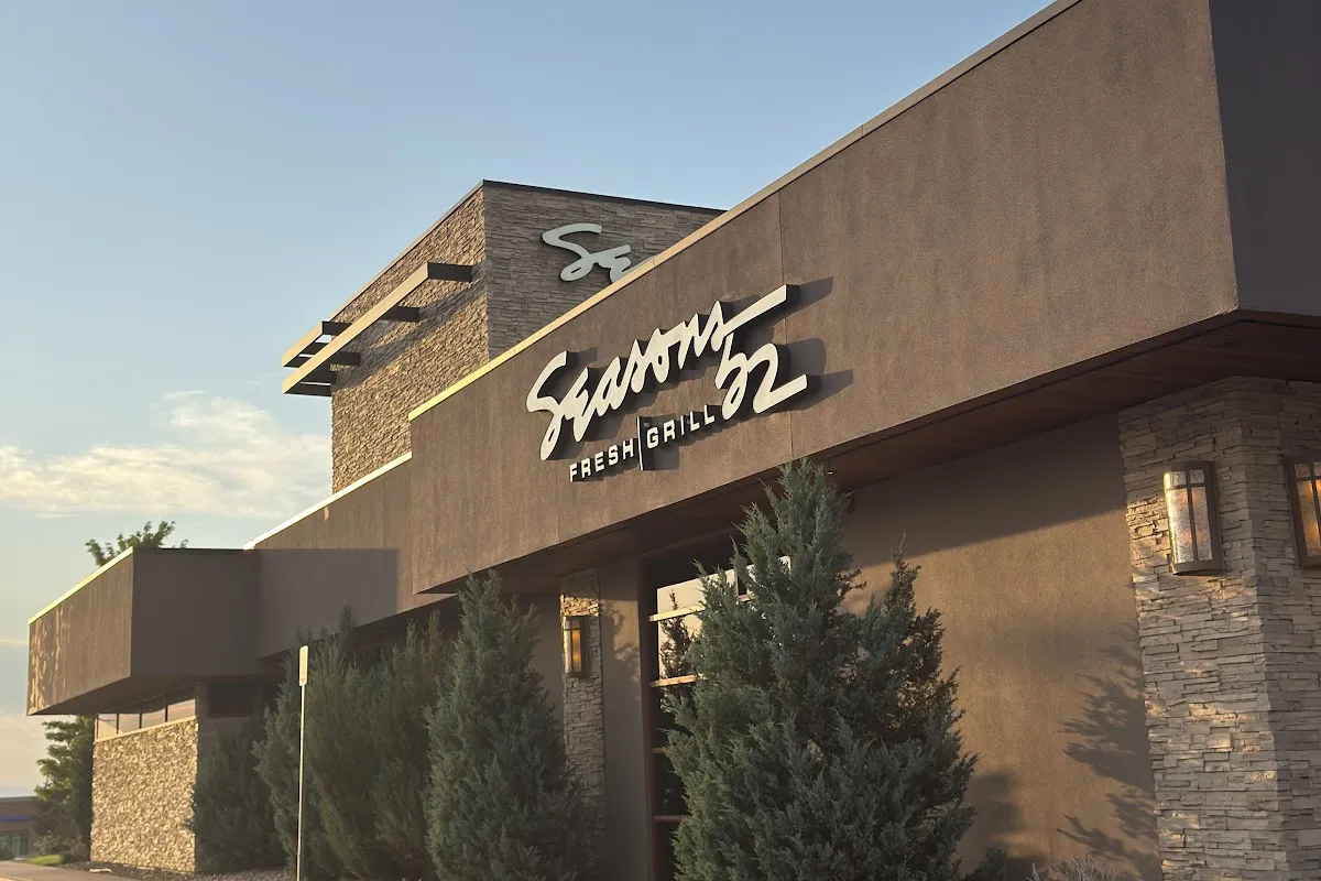 Seasons 52 photo 1