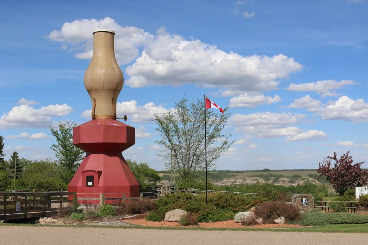 World's Largest Lamp photo 1