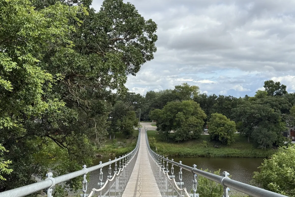 Souris Swinging Bridge photo 1