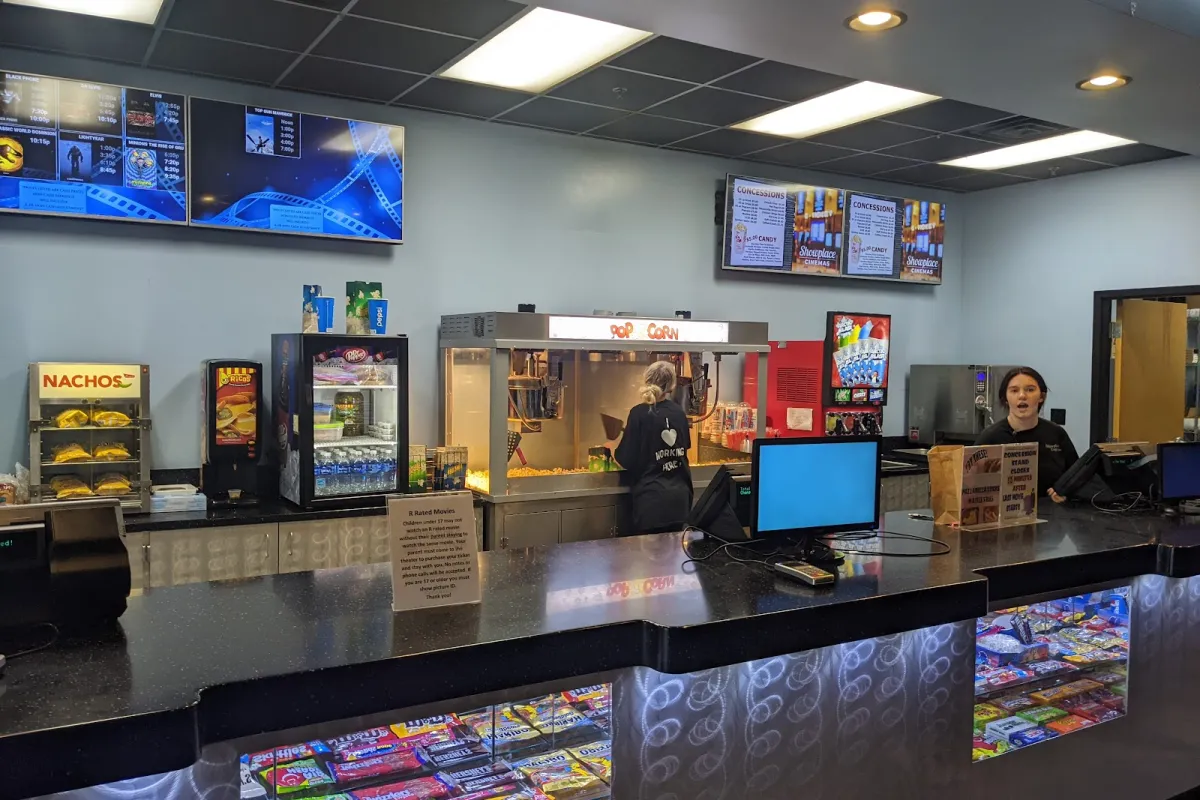 Showplace Cinemas Harrisburg photo 1