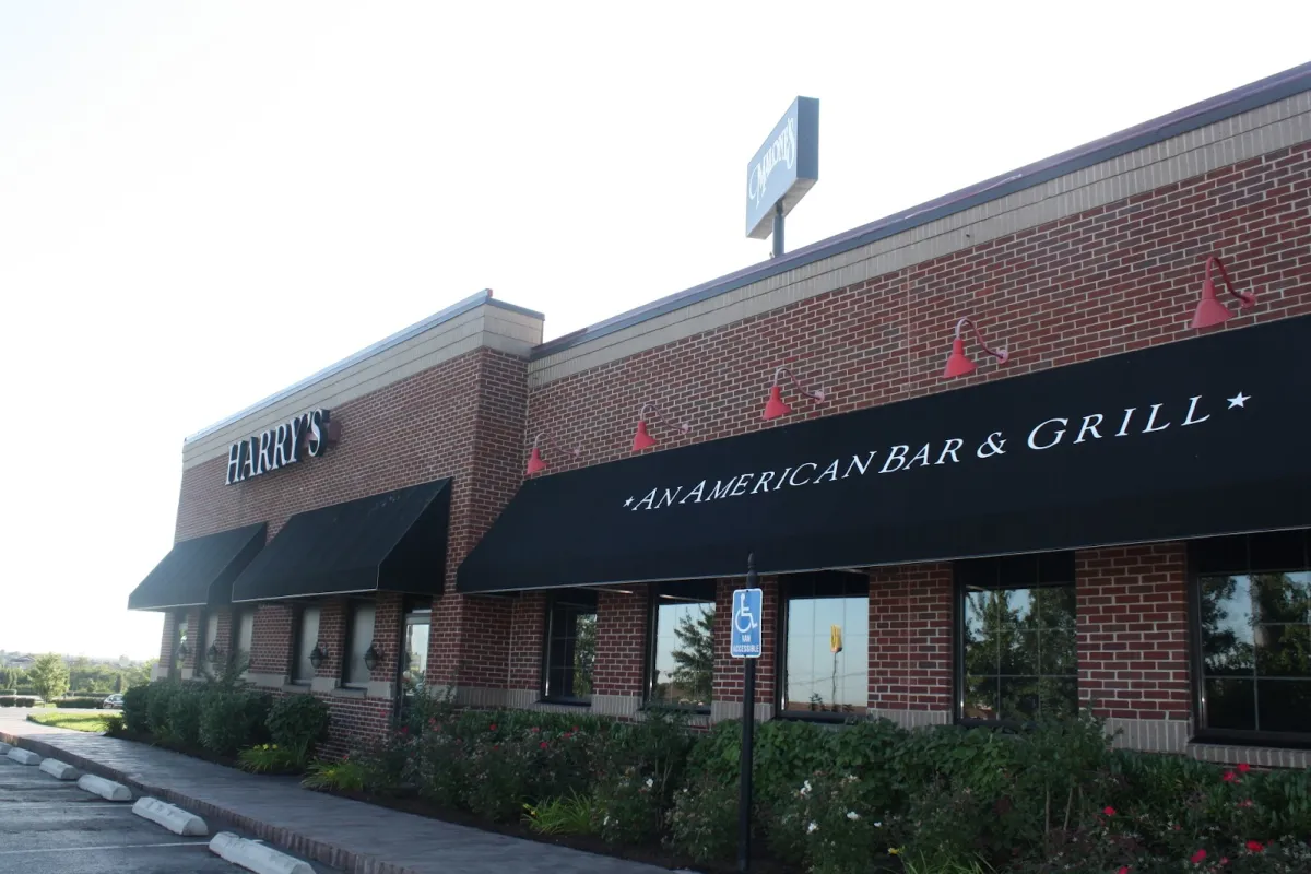 Harry's American Bar & Grill photo 1