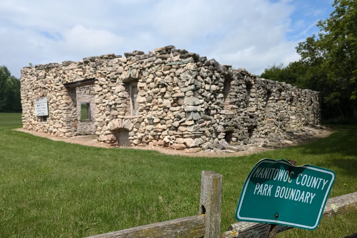 Maribel Caves Trailhead photo 1