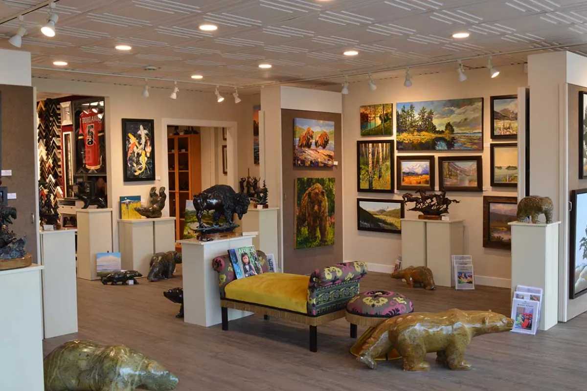 Webster Galleries & Avenida Framing photo 1