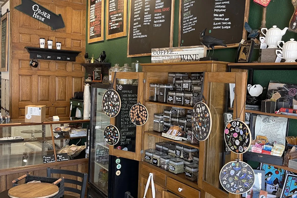 Raven's Roast Coffee Lounge photo 1