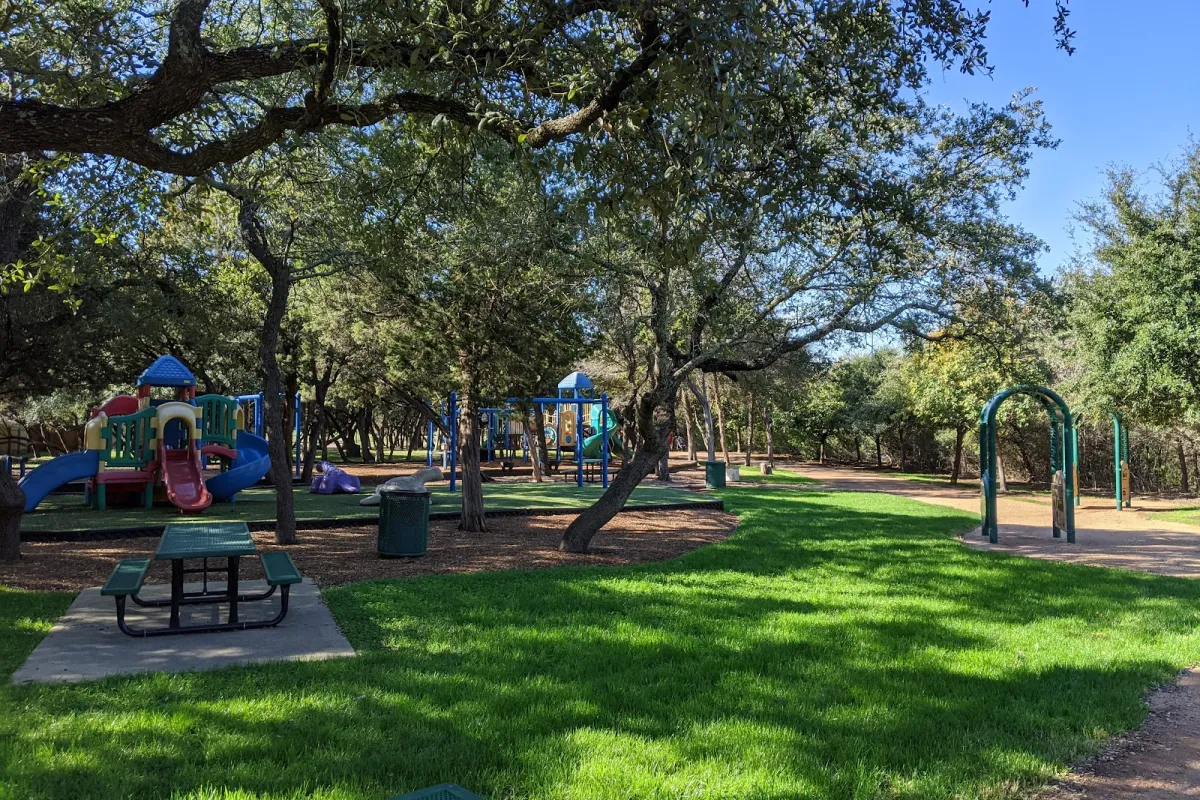 Robinson Park photo 1