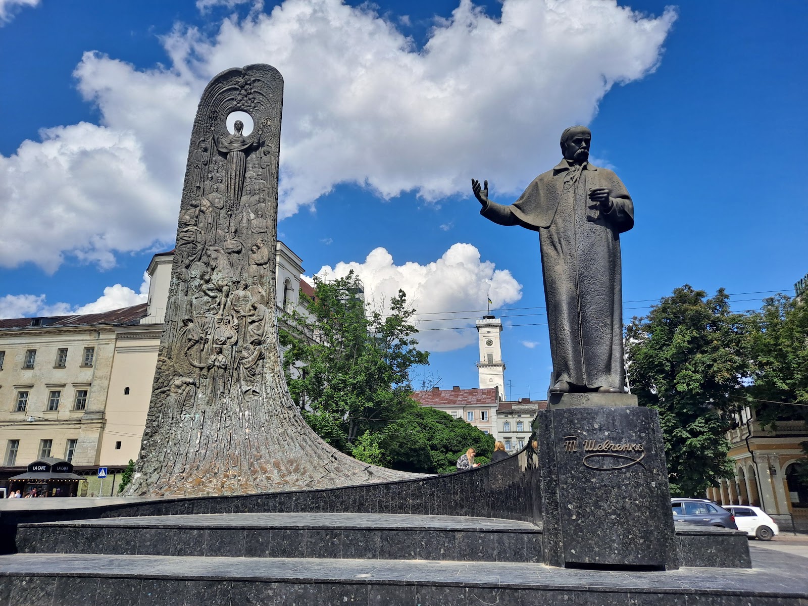 Taras Shevchenko Monument photo 3
