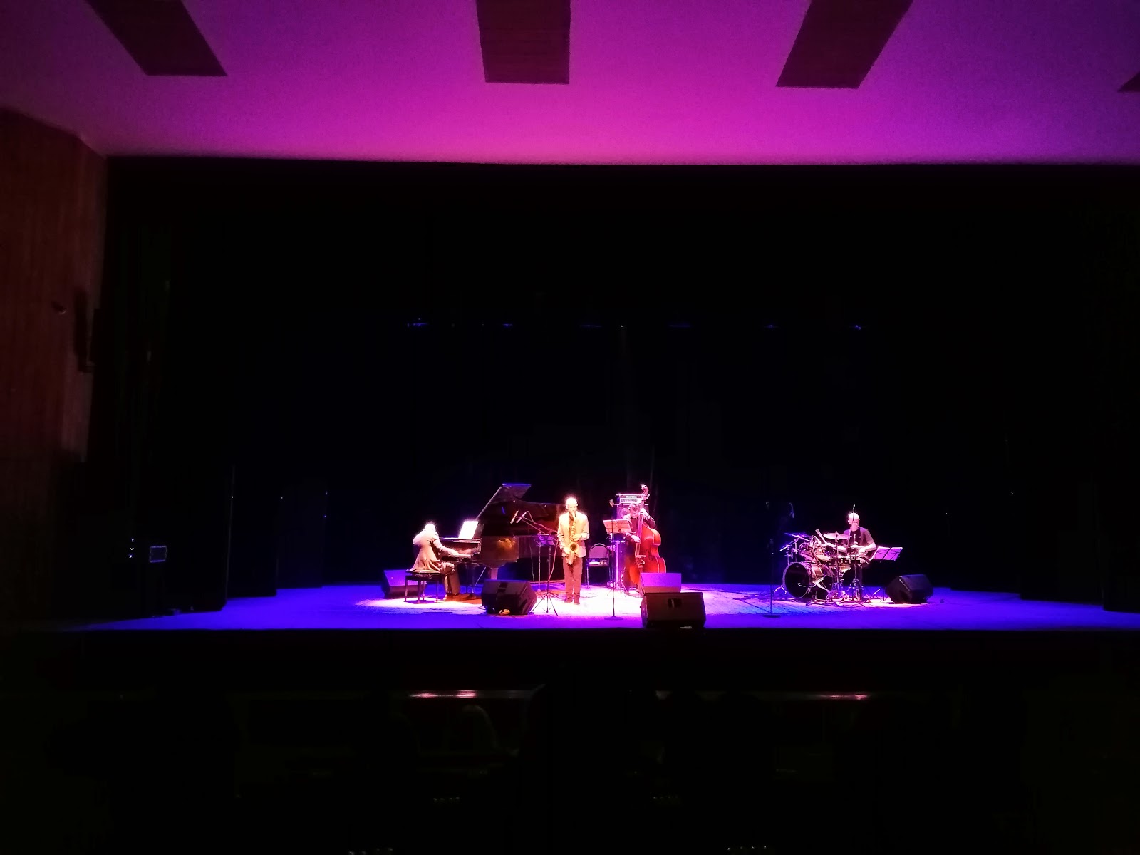 Kharkiv Ukrainian Drama Theatre photo 8