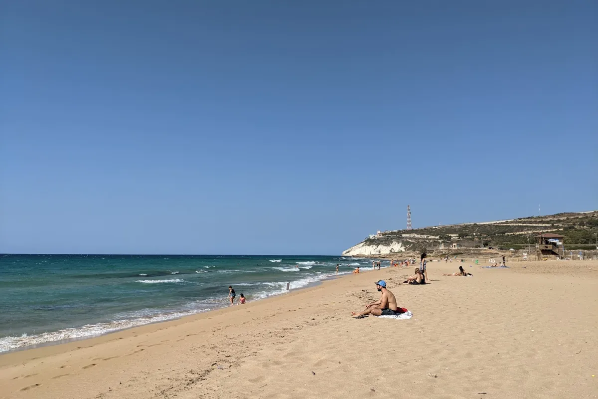 חוף בצת photo 1