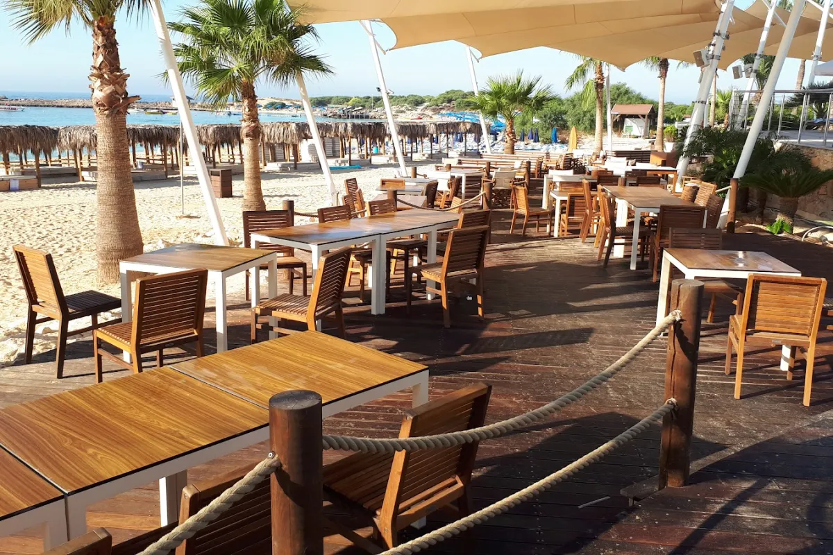 Levels Beach Bar photo 1