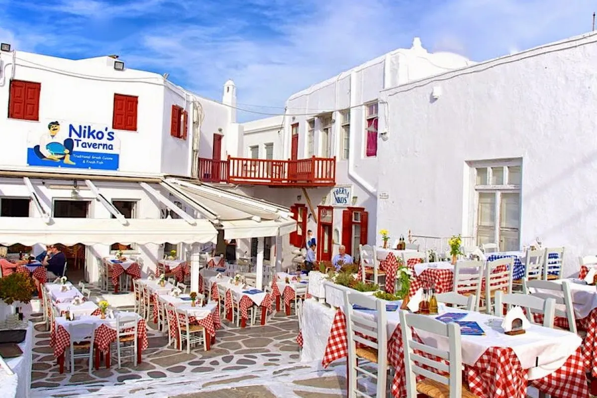 Niko's Taverna. photo 1