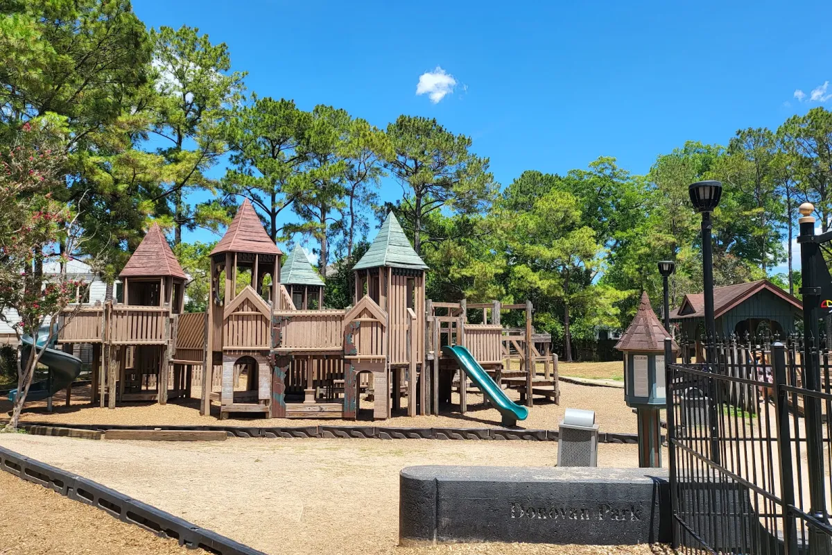 Donovan Park photo 1