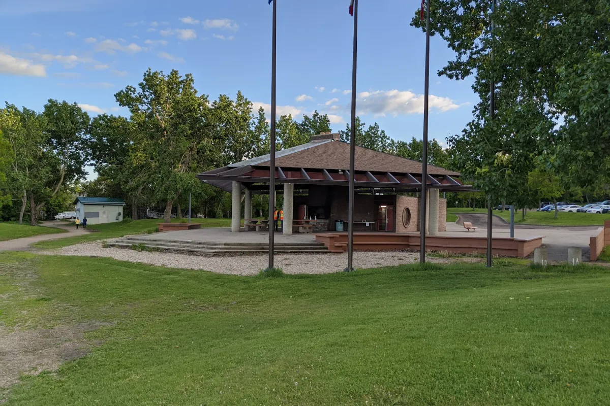 Dawson Park photo 1
