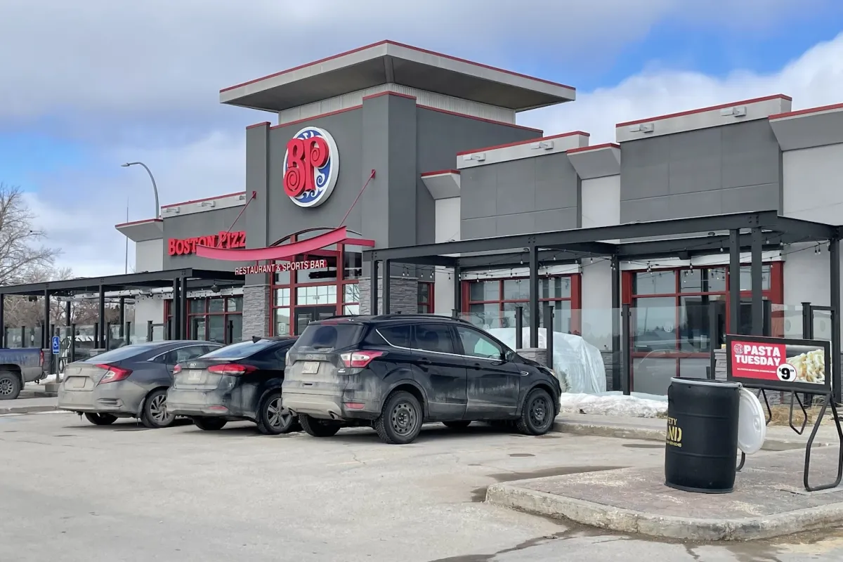 Boston Pizza photo 1