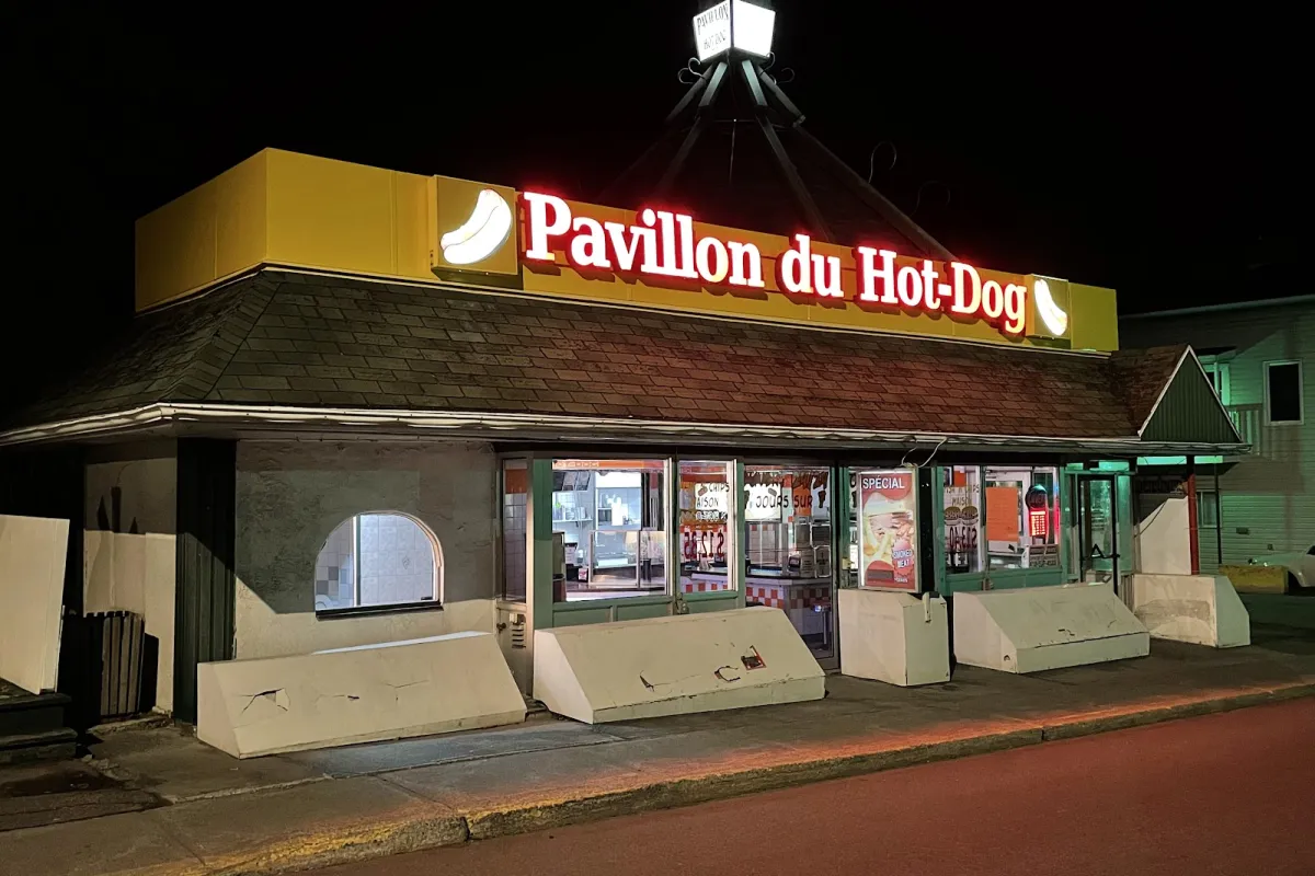 Pavillon Du Hot-Dog photo 1
