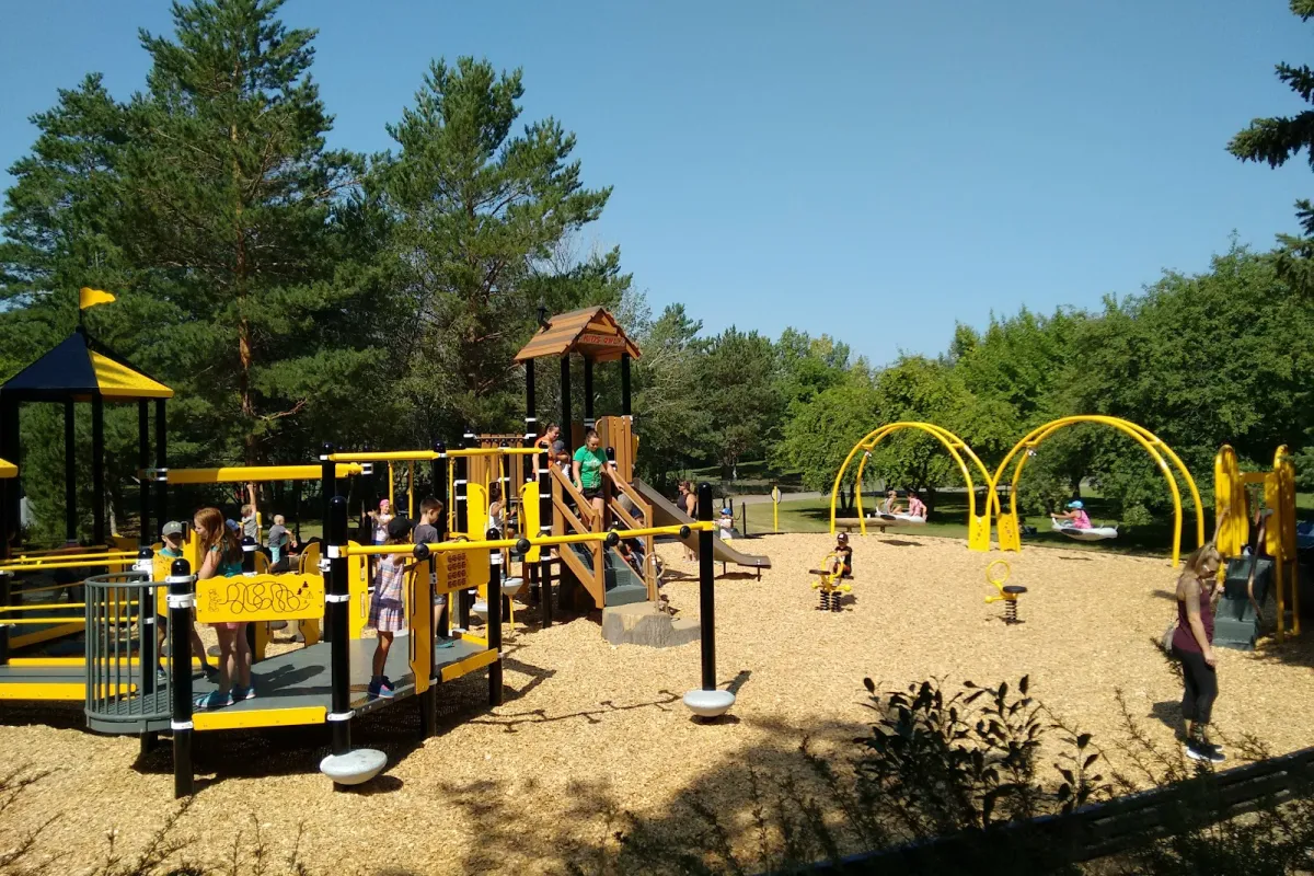 Saskatoon Forestry Farm Park & Zoo photo 1