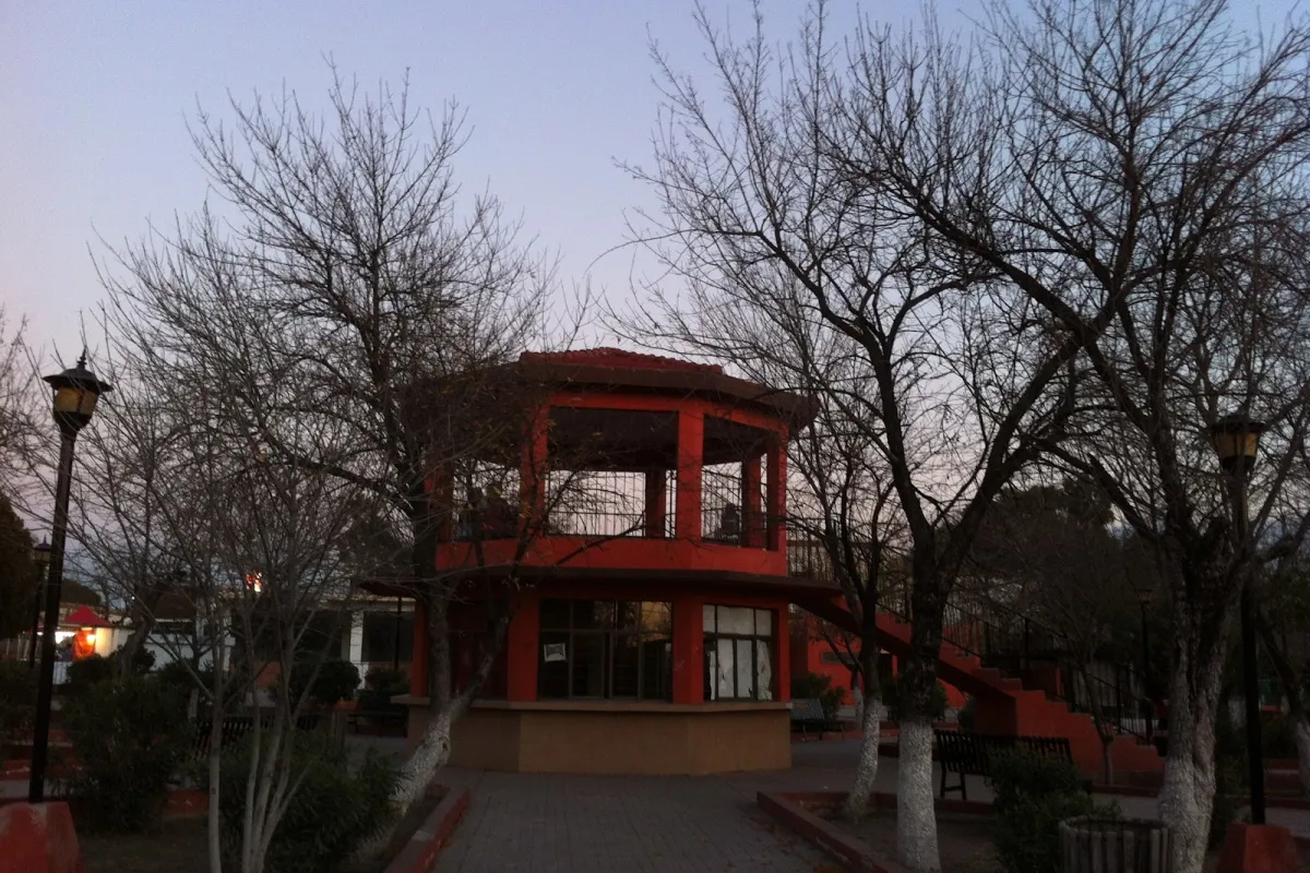 Plaza Benito Juarez photo 1