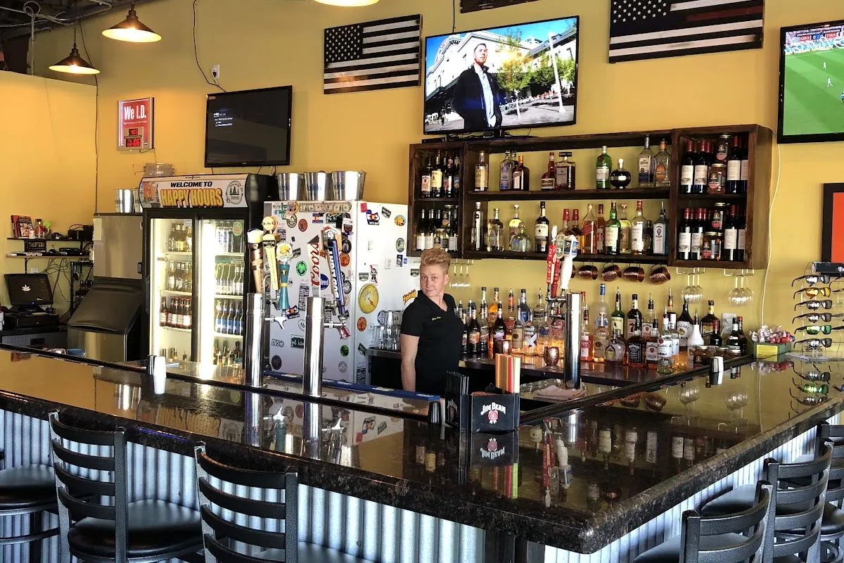 Palmer Lake Pub photo 1