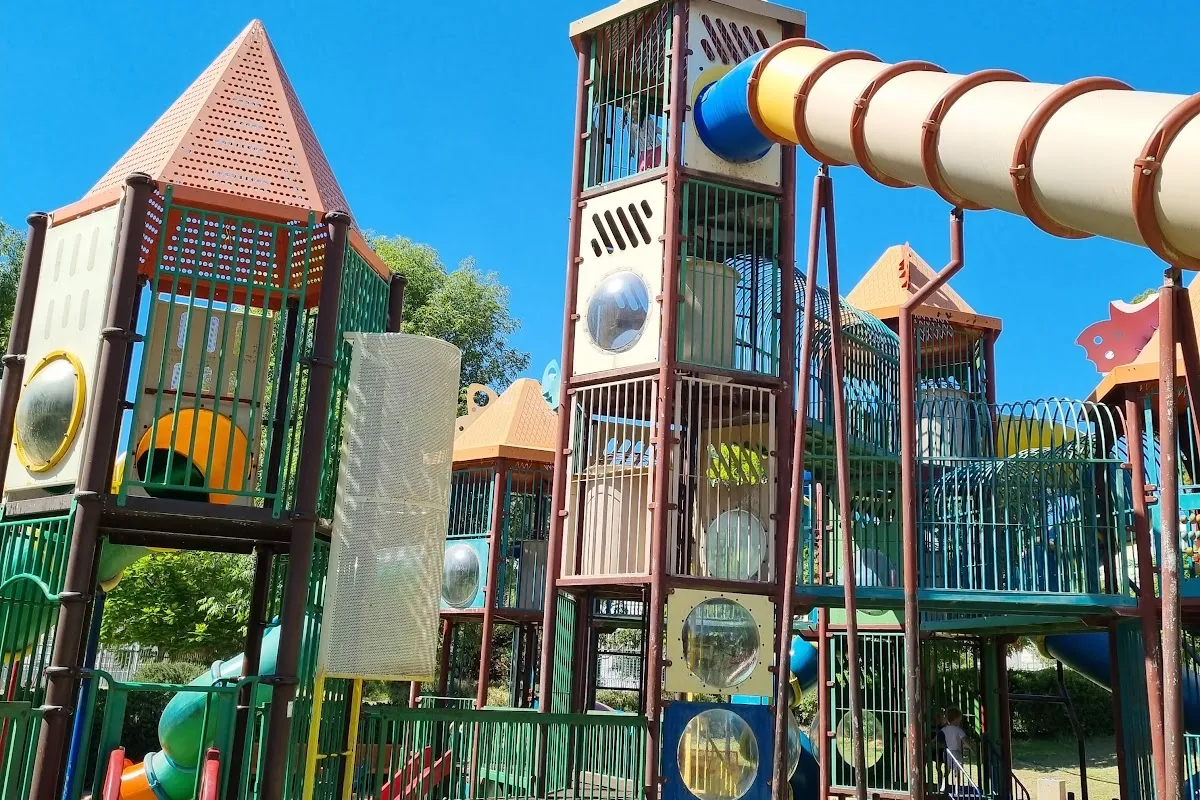 Story Gardens complex photo 1