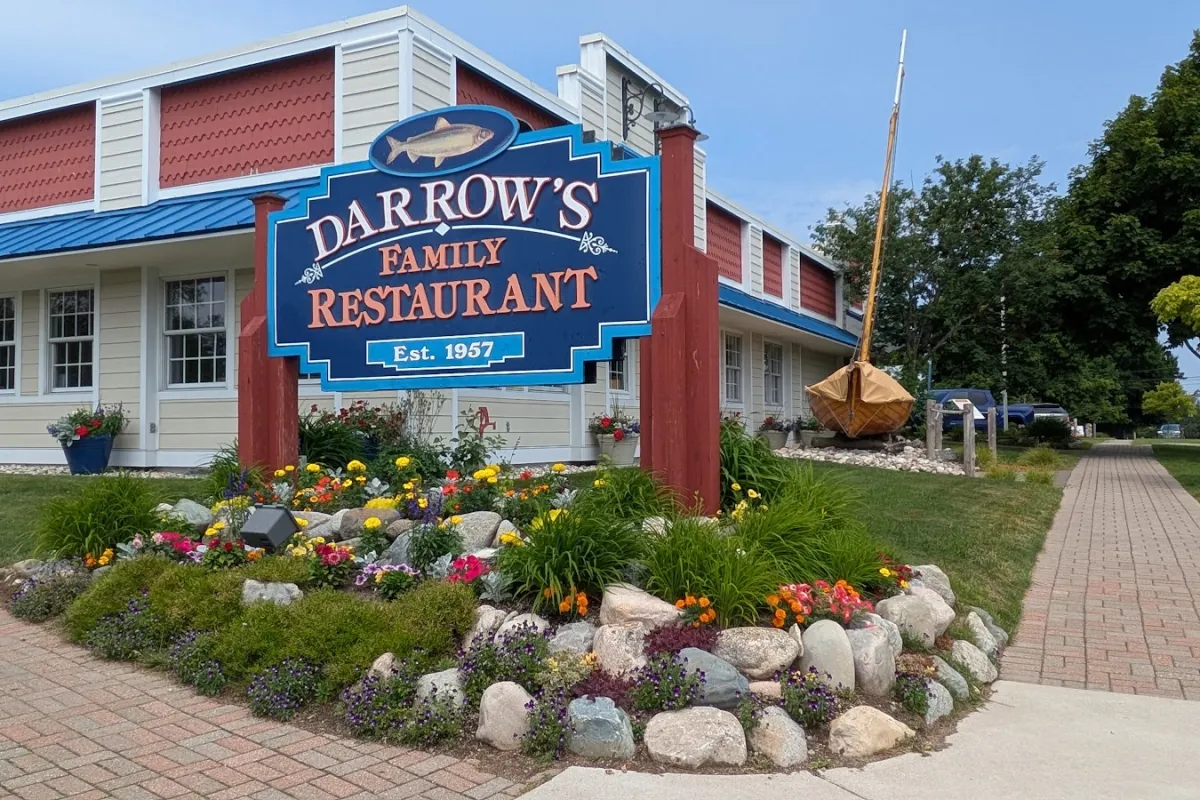 Darrow's Family Restaurant photo 1