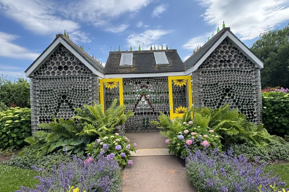 The Bottle Houses and Gardens photo 1
