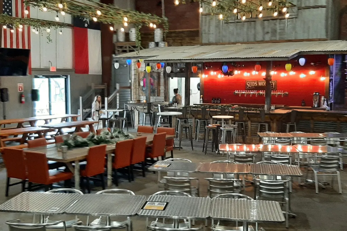 Suds Monkey Kitchen & Brewery Dripping Springs photo 1