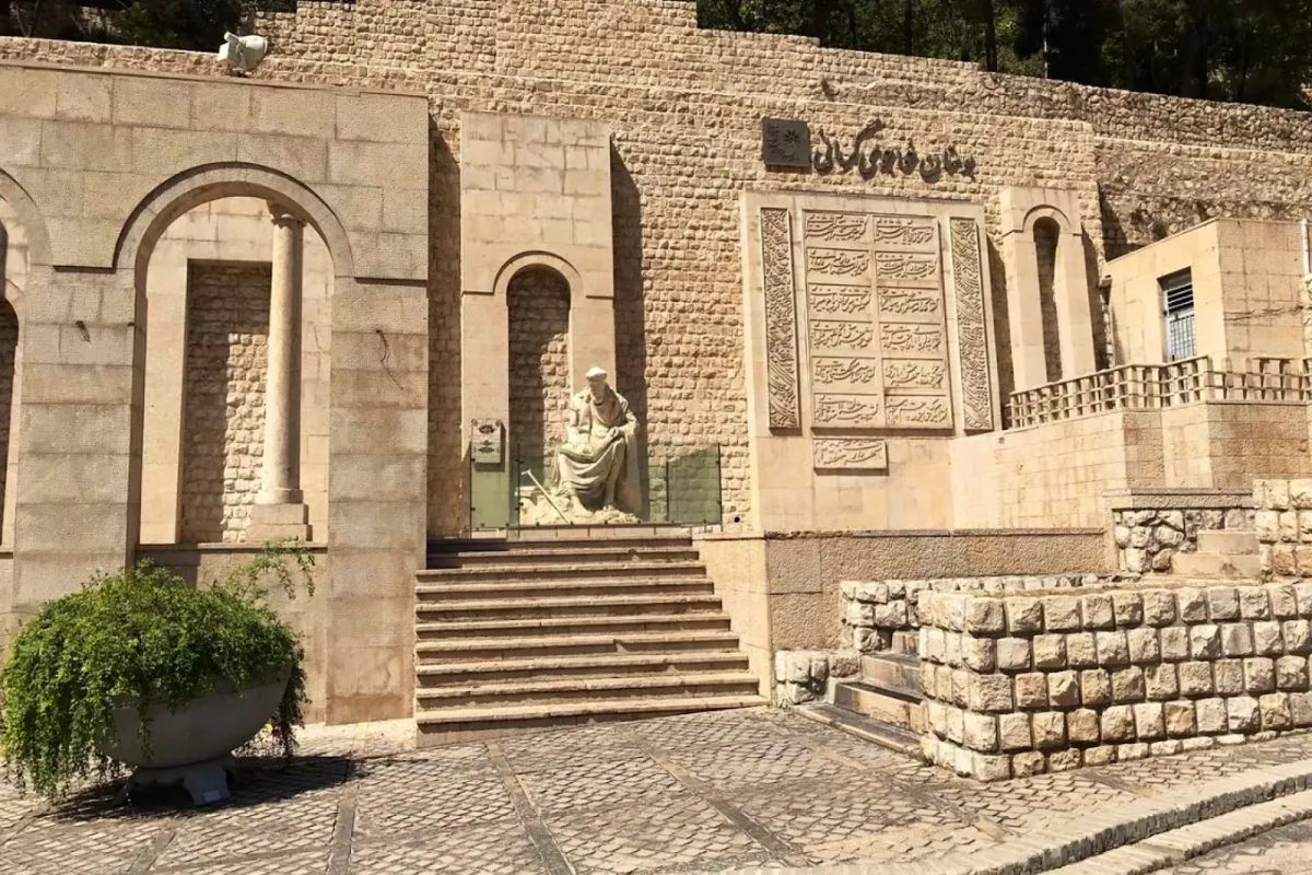 Khwaju Kermani Tomb photo 1