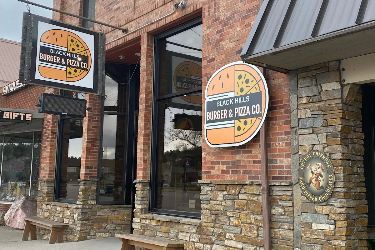 Black Hills Burger & Pizza Co. photo 1