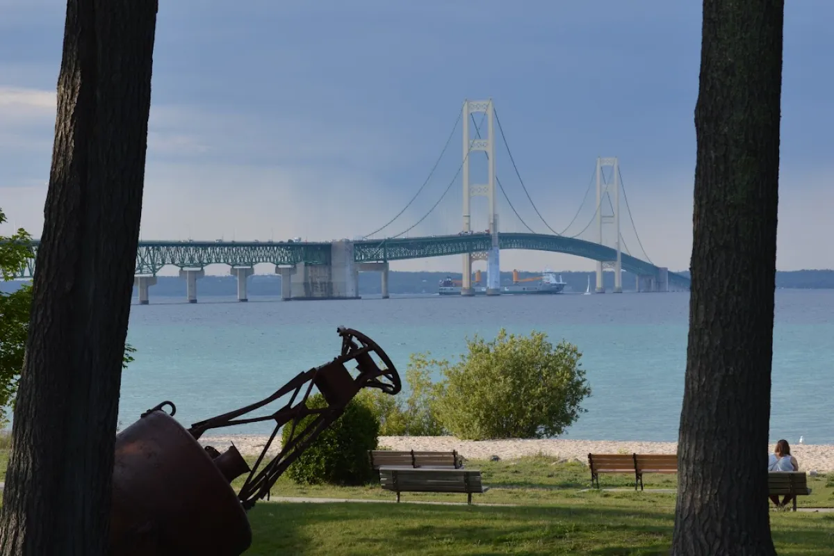 Alexander Henry Park photo 1