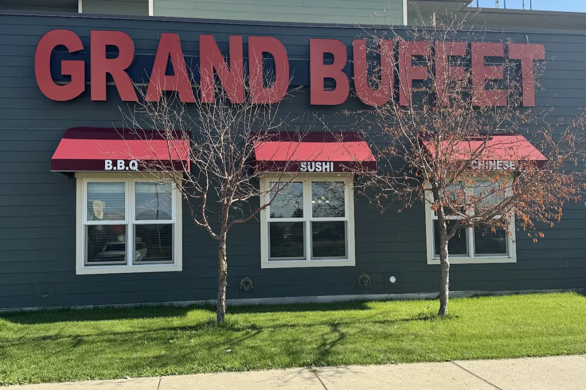 Grand Buffet photo 1