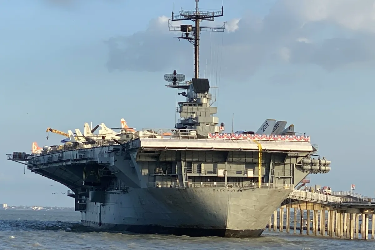 USS Lexington photo 1