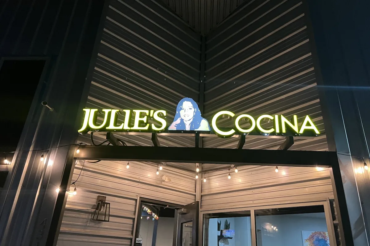 Julie's Cocina photo 1