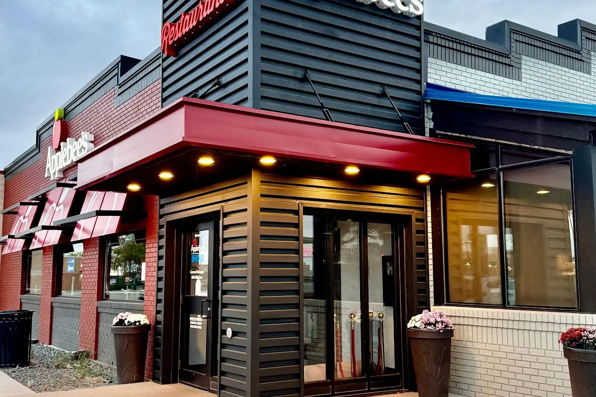 Applebee's Grill + Bar photo 1