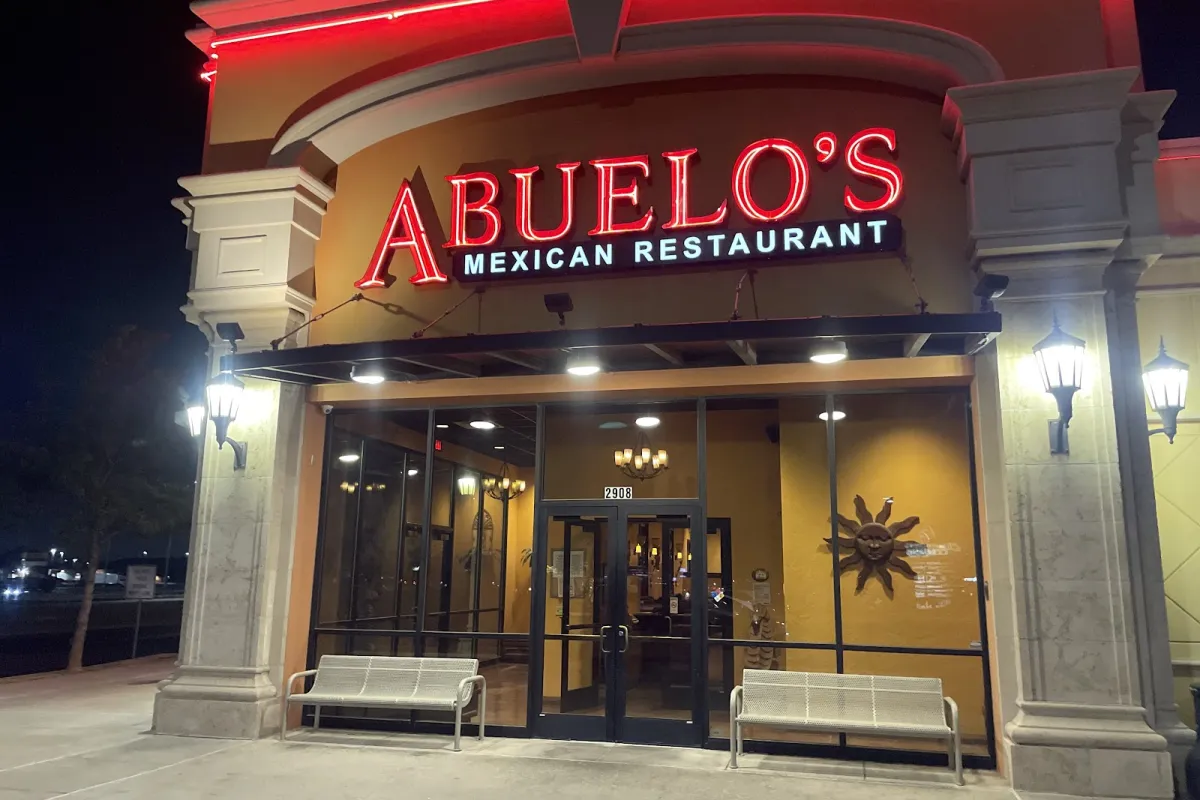 Abuelo's Mexican Restaurant photo 1