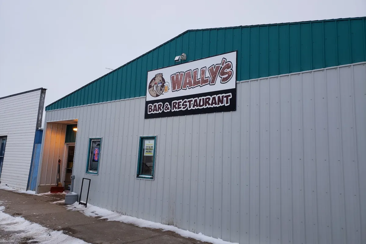 Wally’s Bar and Restaurant photo 1