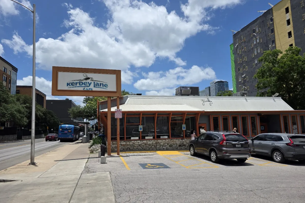 Kerbey Lane Cafe - University photo 1