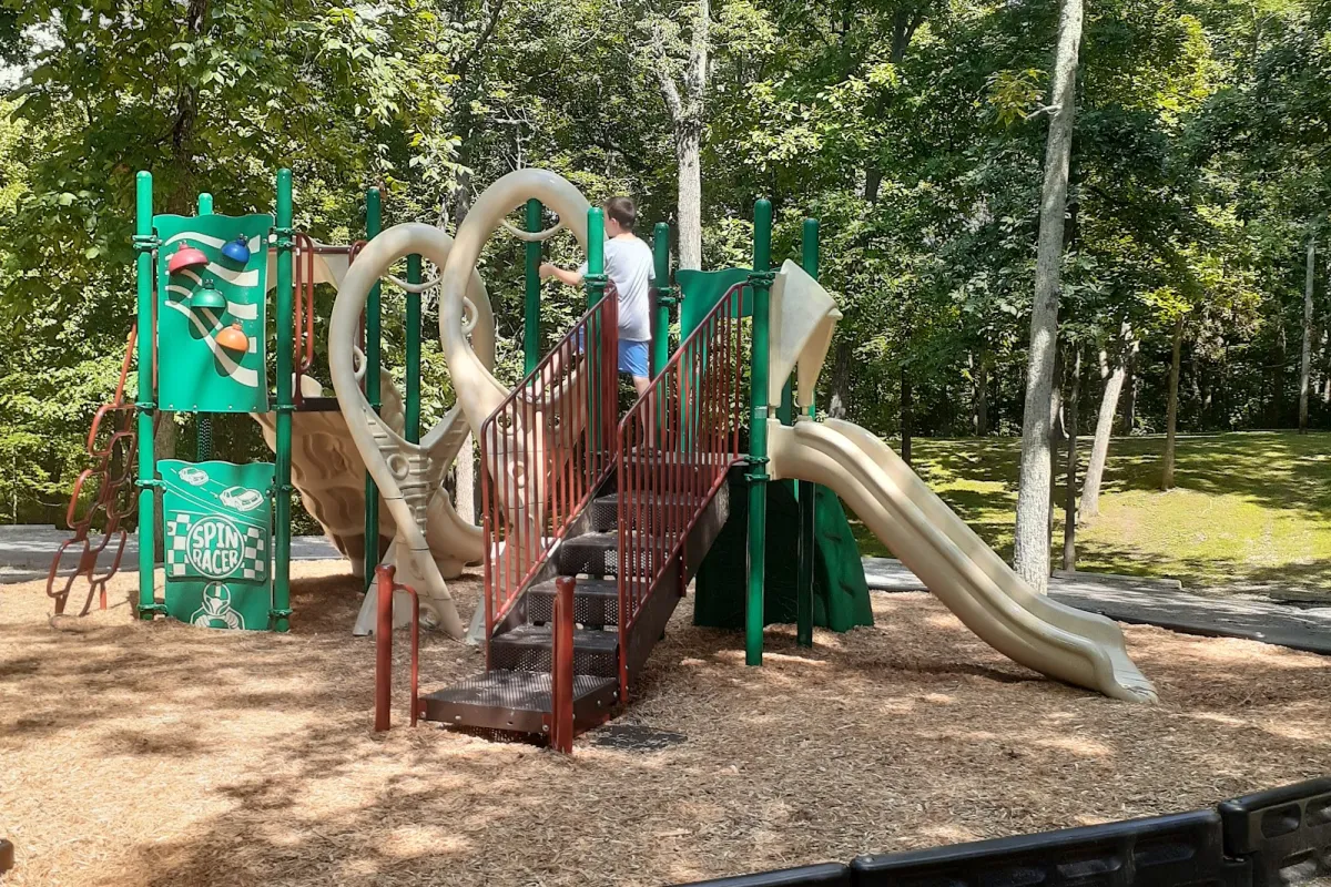 Karel Park photo 1