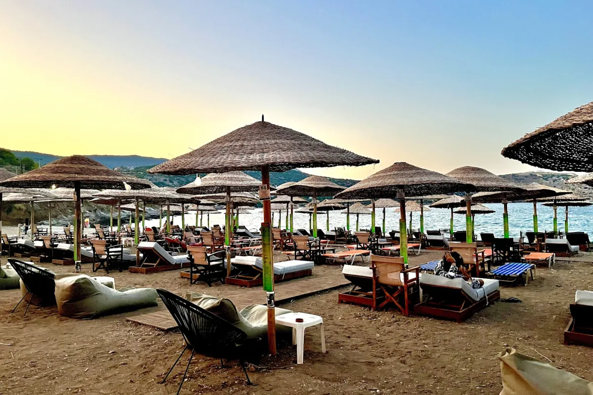 Cocoloco Beach Bar photo 1
