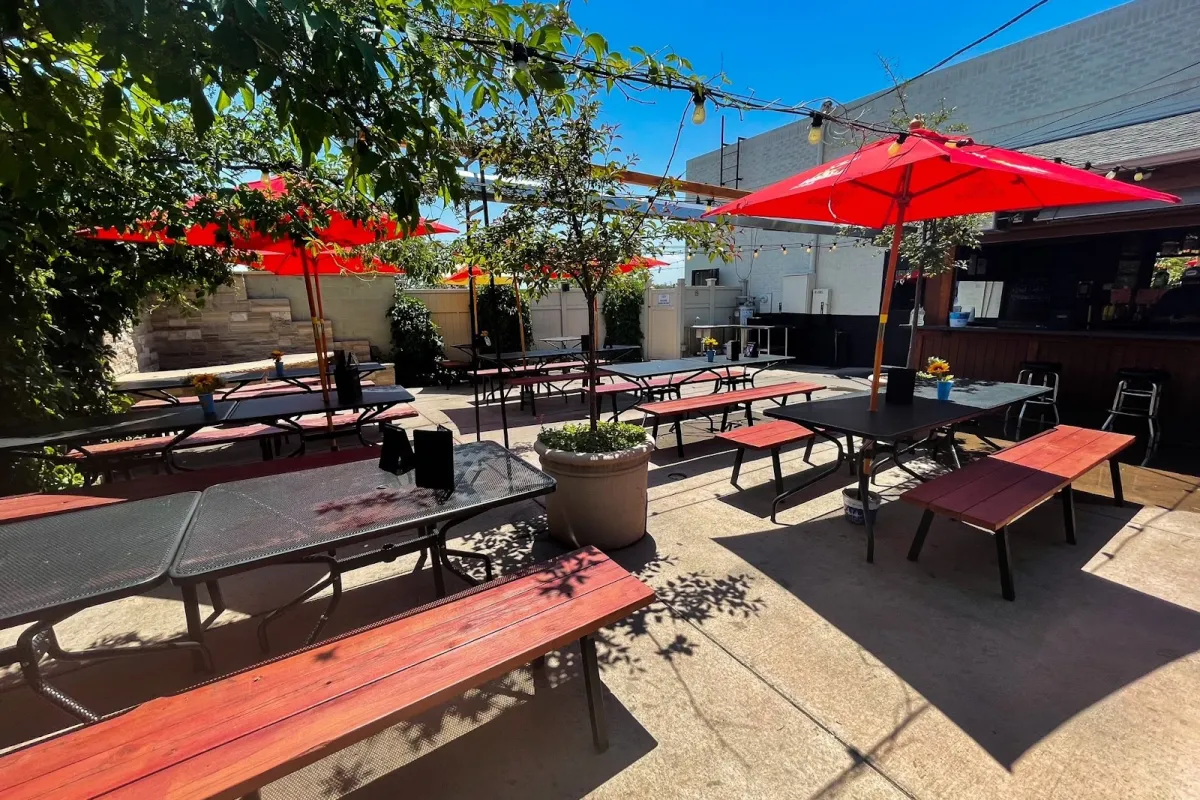 The Glenn Bar & Grill photo 1