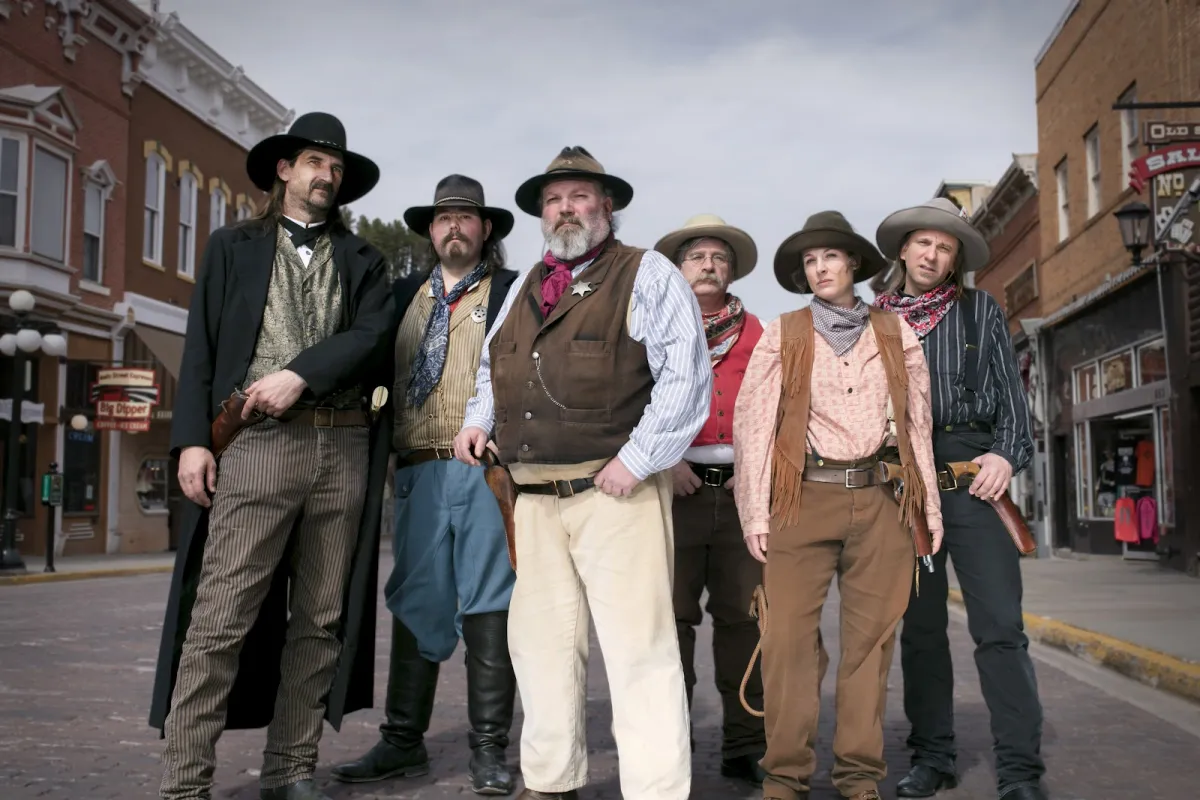 Deadwood Alive photo 1