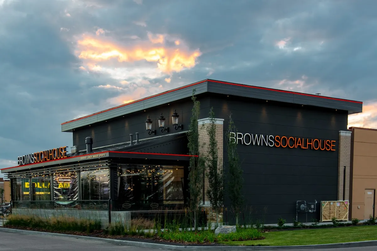 Browns Socialhouse photo 1