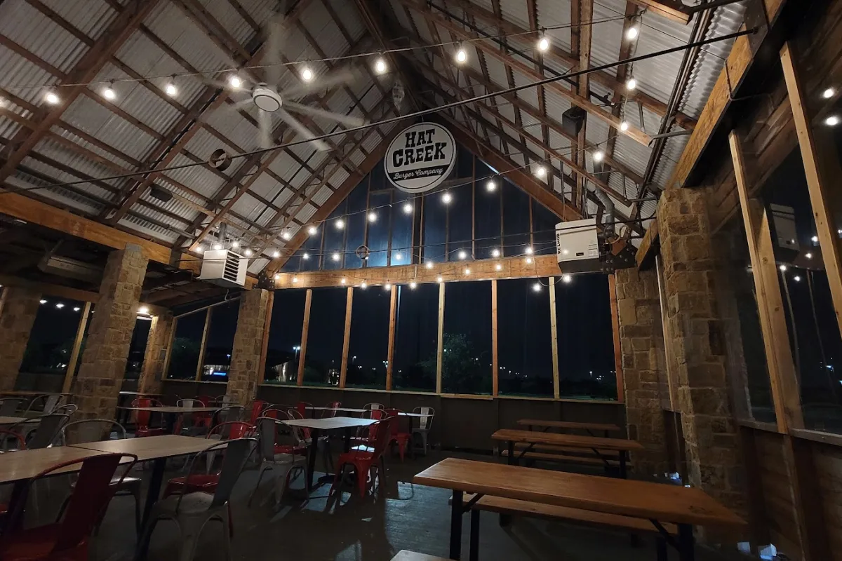 Hat Creek Burger Company photo 1