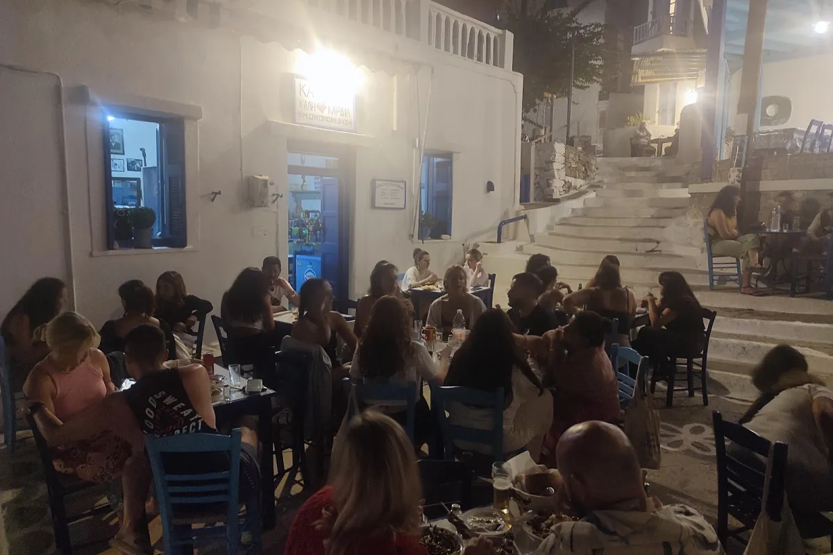 Καλή Καρδιά - Καφεουζομεζεδοπωλείο photo 1