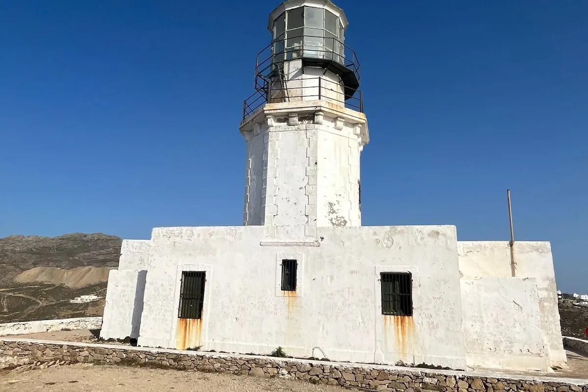 Armenistis Lighthouse photo 1