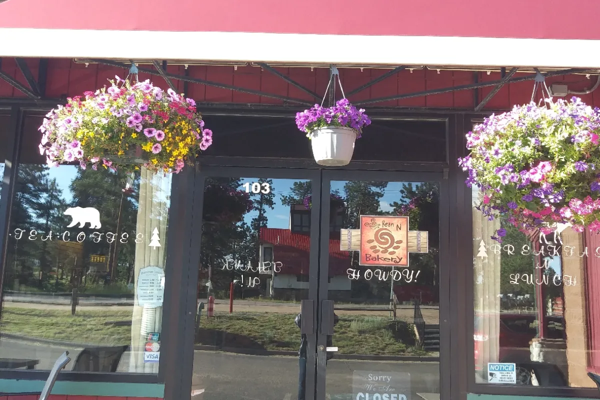 Coffee Bean N Bakery photo 1