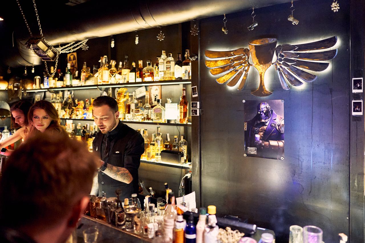 Barman Dictat photo 2