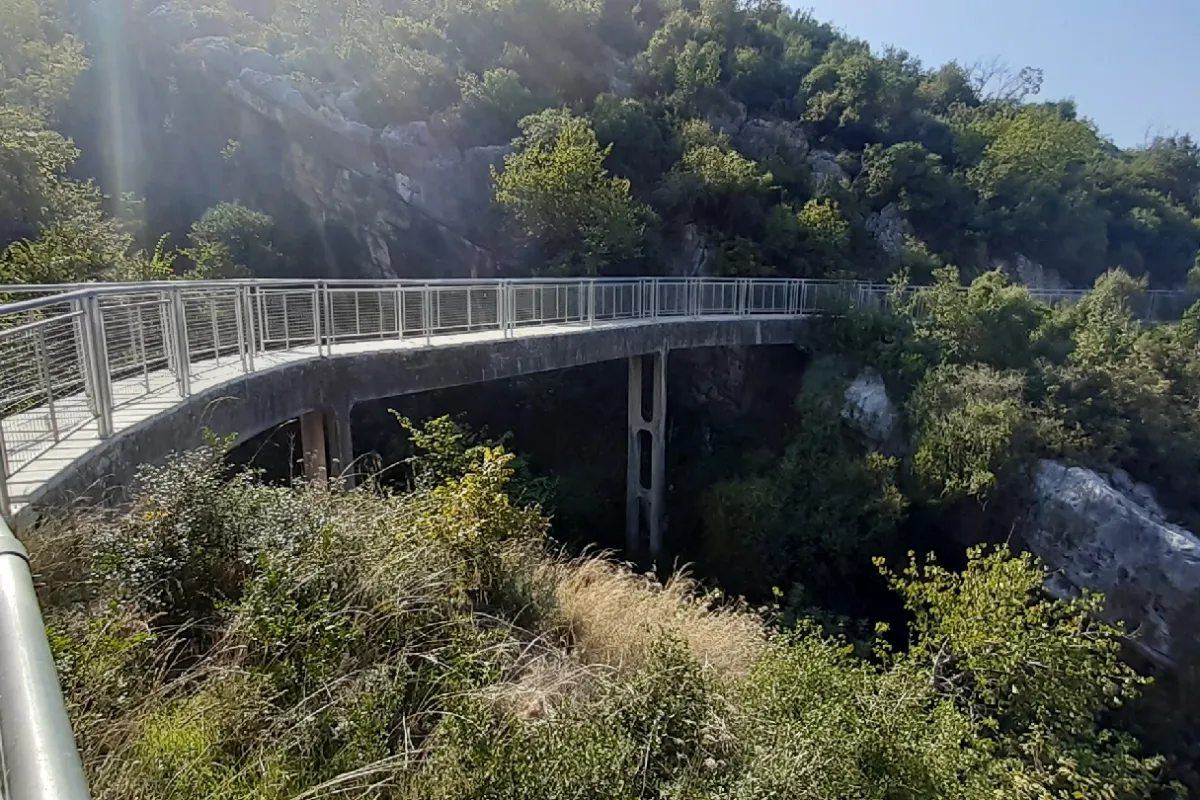 درب المسيلحة - Mseilha Walkway photo 1