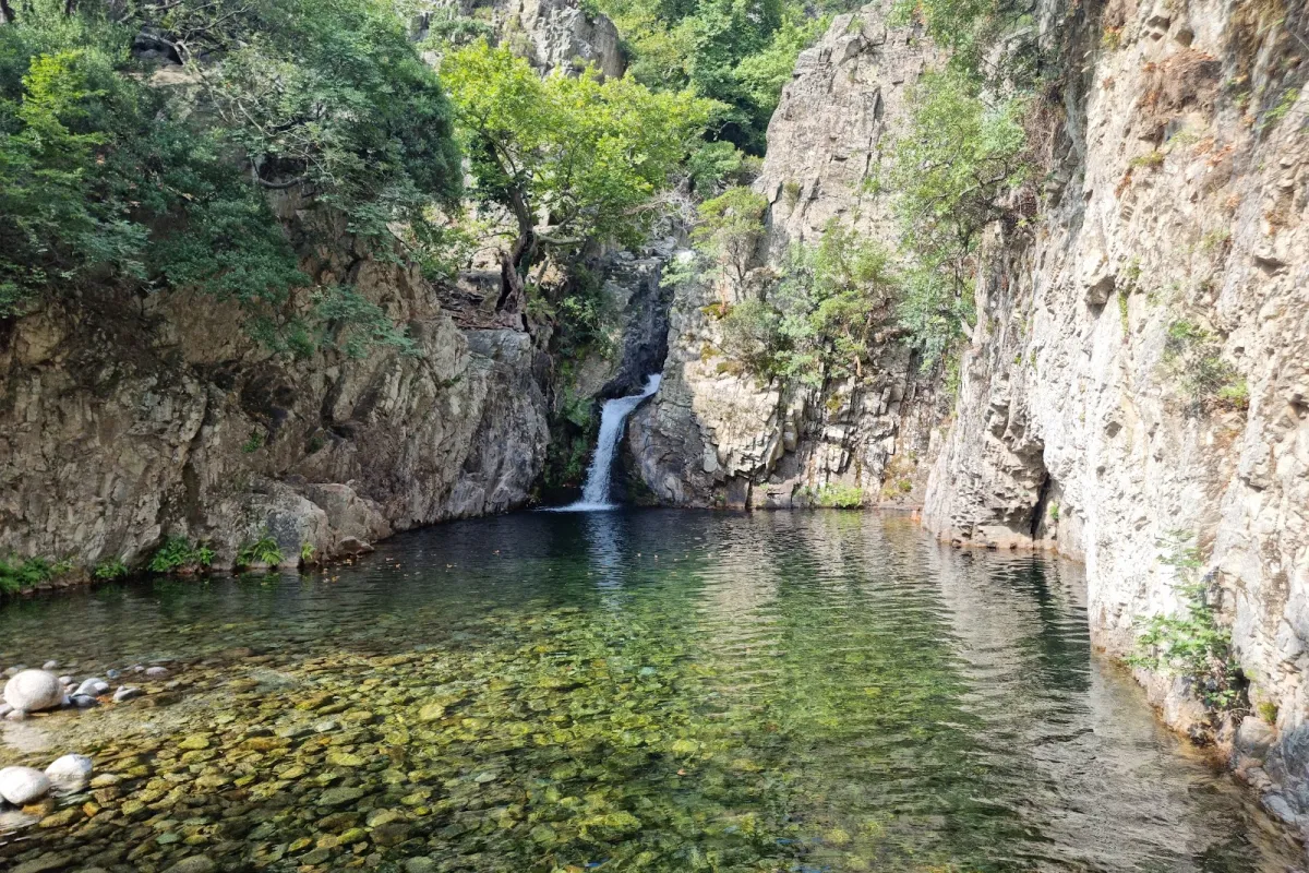 Fonia Gorge photo 1