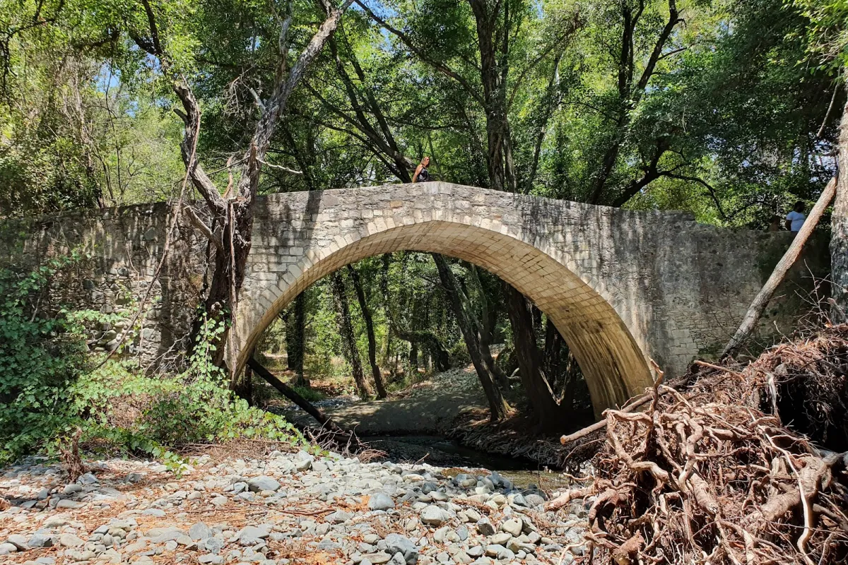 Roudias Bridge photo 1
